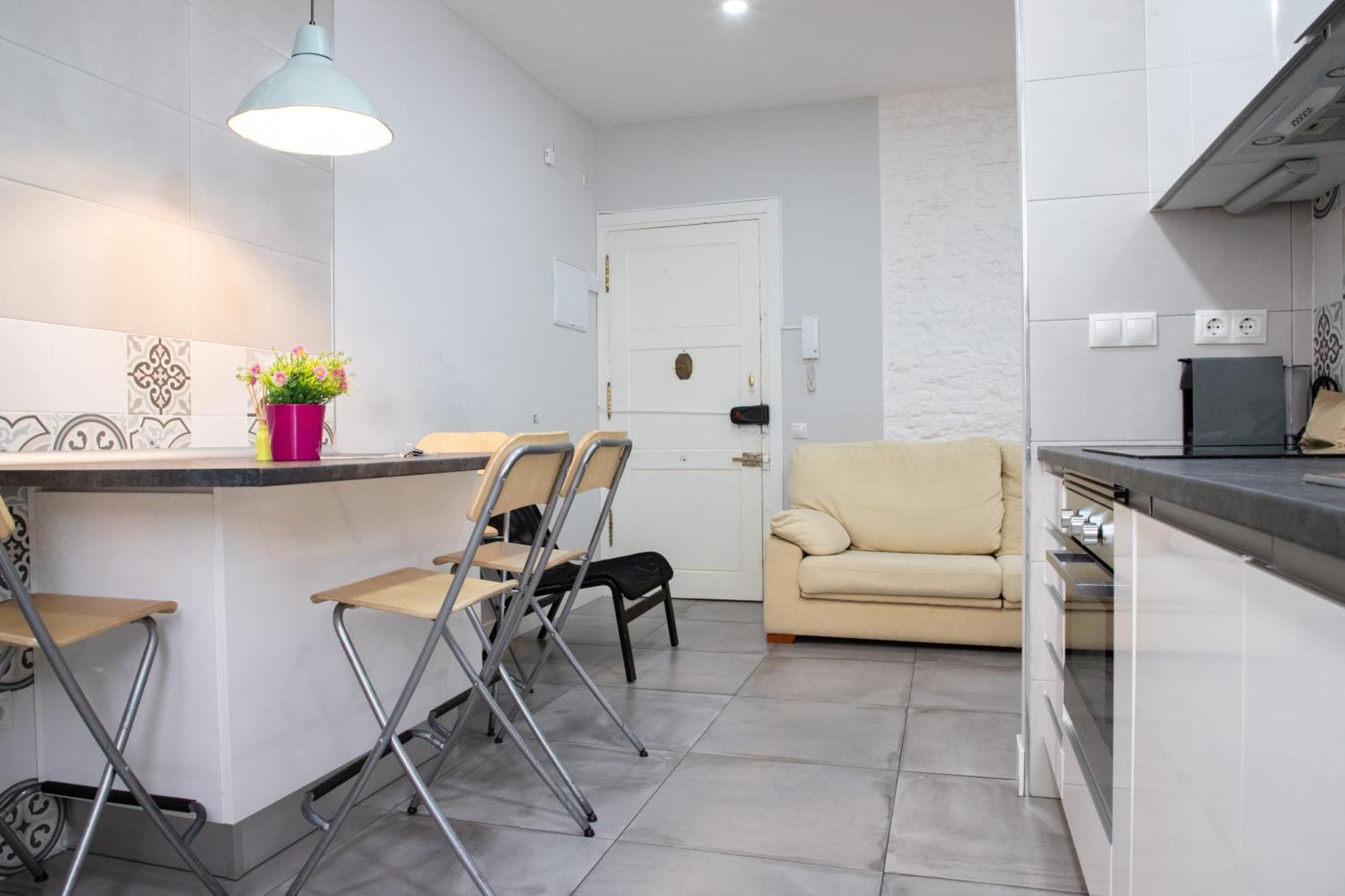Apartment Luz Y Diseno En Retiro - Apartamento De 4 Dormitorios
